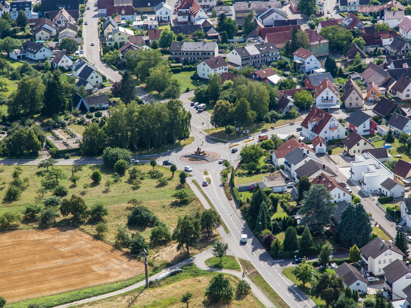 Kreisverkehrsplatz Elchesheim