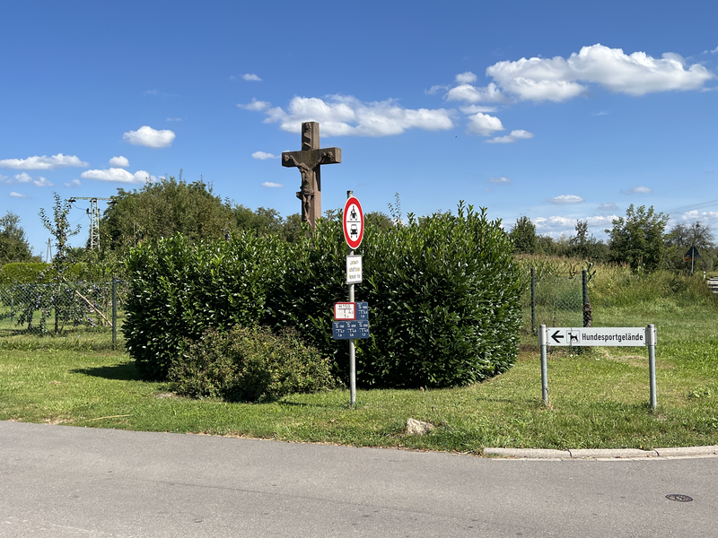 Wegkreuz Lauterburger Weg